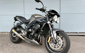 TRIUMPH STREET TRIPLE R 2010 TMD416
