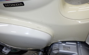 HONDA C110 SUPER CUB 2011 JA44