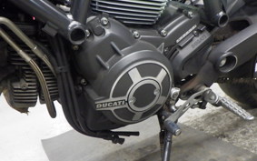 DUCATI SCRAMBLER ICON 2016