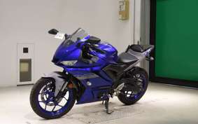 YAMAHA YZF-R25 A 2025 RG43J