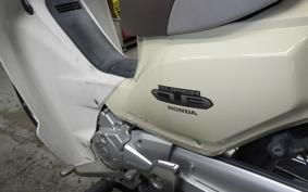 HONDA C110 SUPER CUB 2014 JA10