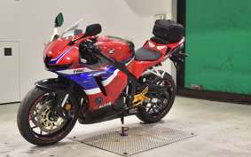 HONDA CBR600RR 2024 PC40