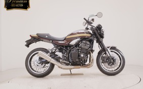 KAWASAKI Z900RS 2025 ZR900K