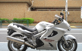 KAWASAKI ZZ1200 NINJA R 2002 20C001