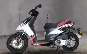 APRILIA  APRILIA SR MOTARD125 ..