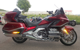 HONDA GL 1800 GOLD WING TOUR DCT 2021 SC79