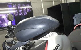 DUCATI STREETFIGHTER V4 SP 2023
