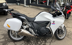 HONDA VFR1200F 2019 SC63