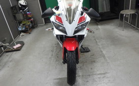 YAMAHA YZF-R125