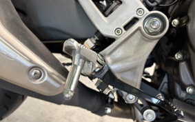 HONDA CB250R MC52
