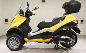 PIAGGIO MP3 400 2010