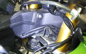 KAWASAKI ZX 10 NINJA R 2004 ZXT00C