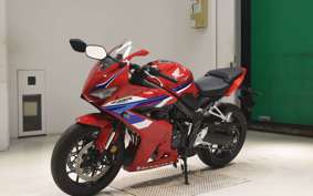 HONDA CBR650R E-Clutch 2026 RH17