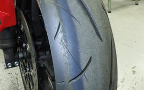 HONDA CBR650R E-Clutch 2025 RH17