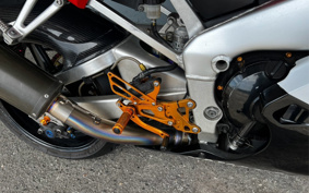 YAMAHA YZF-R1 2000 RN04