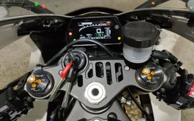 YAMAHA YZF-R1 2022 RN65J