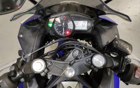YAMAHA YZF-R25 RG10