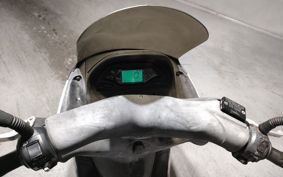 YAMAHA MAJESTY 125 SE27