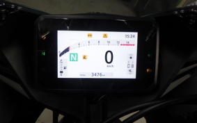 HONDA CBR650R E-Clutch 2025