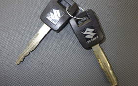 SUZUKI Vｽﾄﾛｰﾑ1000A 2016 VU51A