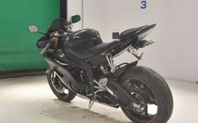 YAMAHA YZF-R6 2011