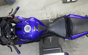 YAMAHA YZF-R25 2023 RG43J