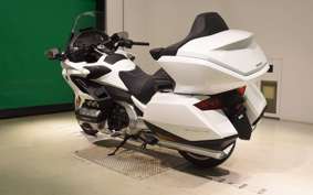 HONDA GL 1800 GOLD WING TOUR DCT SC79