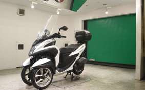 YAMAHA TRICITY 125 SE82J