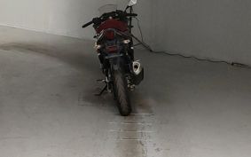 SUZUKI GSX250 R DN11A