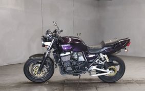 KAWASAKI ZRX1100 1997 ZRT10C