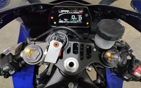 YAMAHA YZF-R1 RN65J