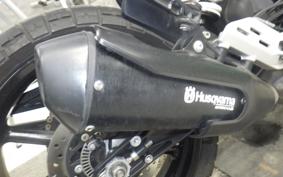 HUSQVARNA スバルトピレン250