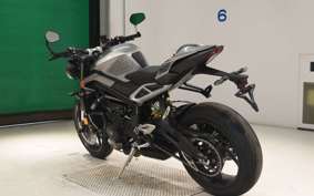 TRIUMPH STREET TRIPLE RS 2025