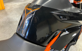 KTM 890 DUKE 2022 TU940