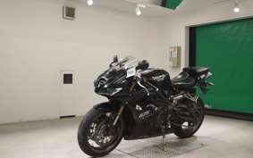 TRIUMPH TRIUMPH DAYTONA675 2018
