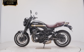 KAWASAKI Z900RS 2022 ZR900C