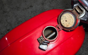 HONDA CB400 1975 CB400F