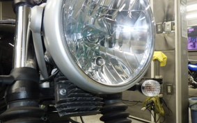 TRIUMPH STREET TWIN 2016