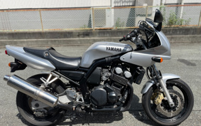 YAMAHA FZ400 1997 4YR