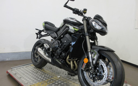 TRIUMPH  TRIUMPH  STREET  TRIPLE RS 2025 HDA614