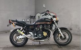 SUZUKI INAZUMA 400 GK7BA