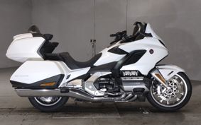 HONDA GL1800 TOUR DCT SC79