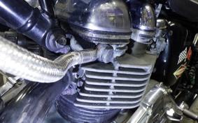 TRIUMPH BONNEVILLE T100 2004