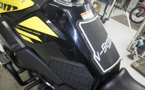 SUZUKI Vｽﾄﾛｰﾑ250