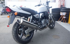 SUZUKI INAZUMA 1200 2000 GV76A
