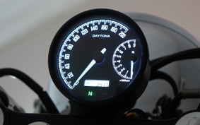 TRIUMPH TRIUMPH THRUXTON 2012 TJ9147