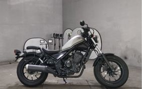 HONDA REBEL MC49