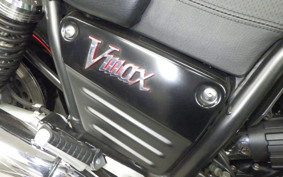YAMAHA VMAX 2005