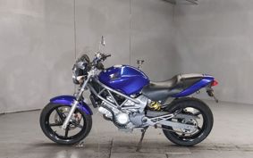 HONDA VTR 250 MC33