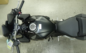 HONDA CB650R E-Clutch 2025 RH17